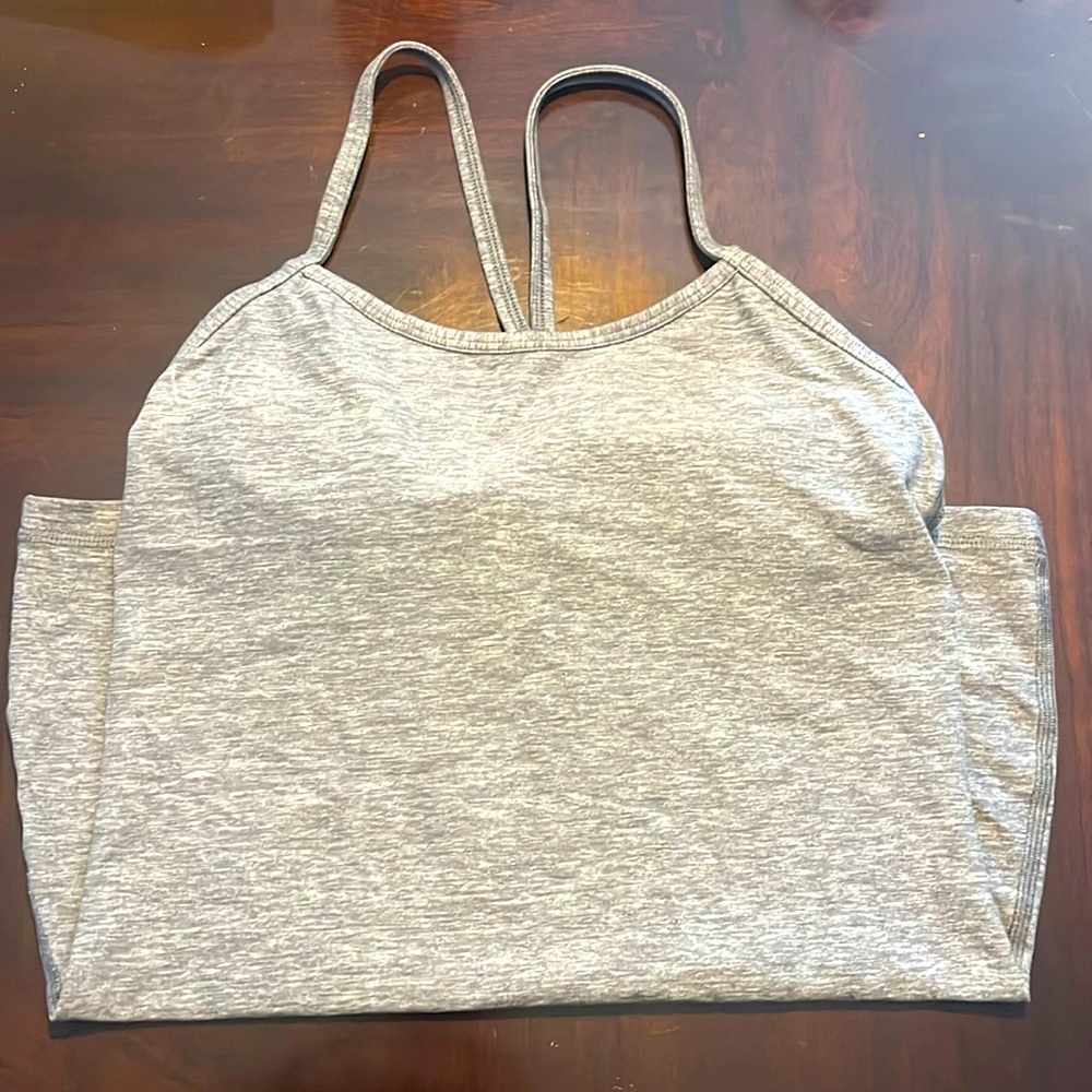 Lululemon tank